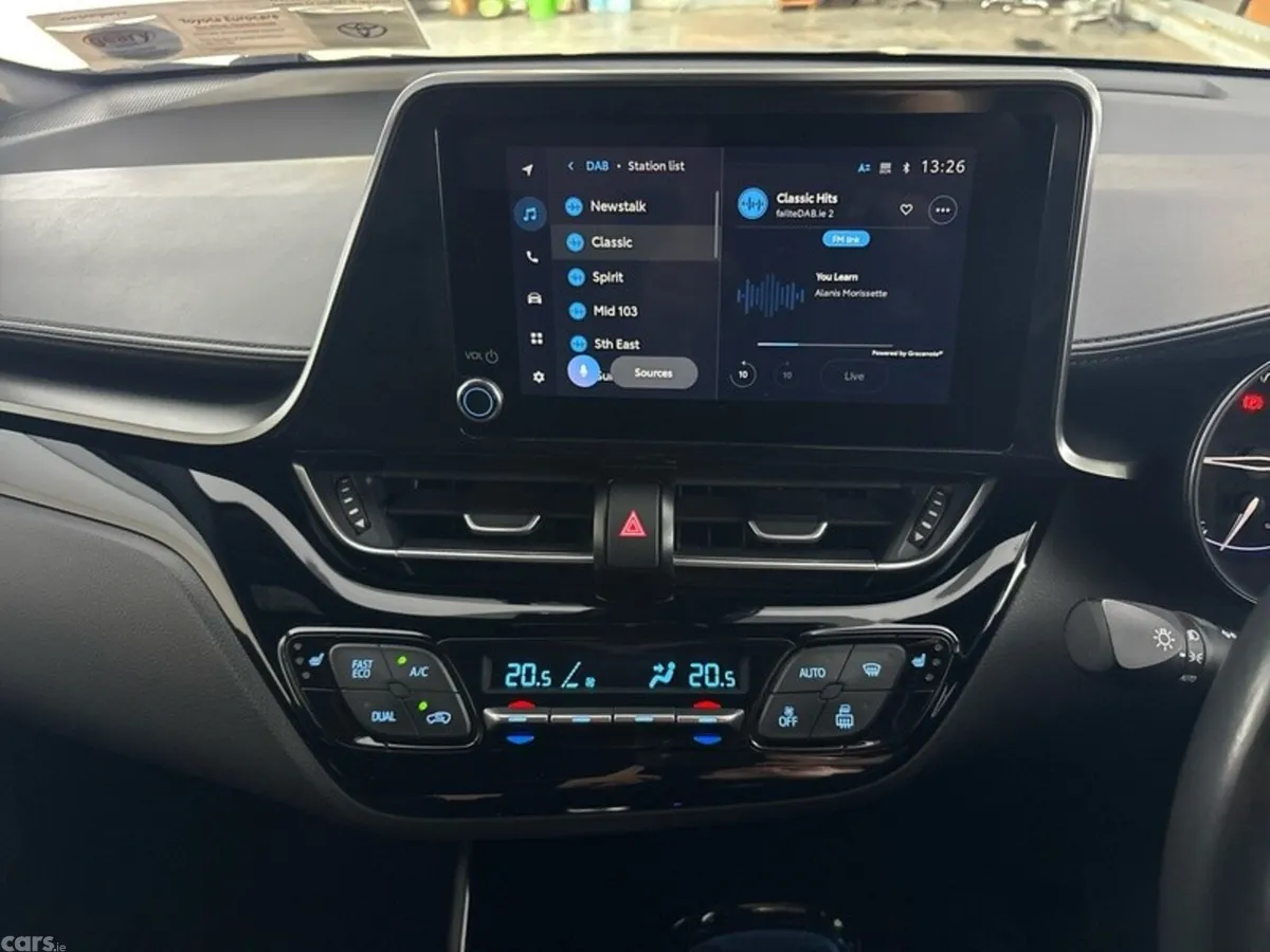 Toyota C-HR SUV, Petrol Hybrid, 2022, Silver