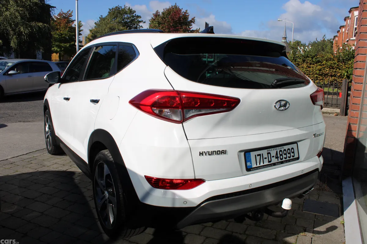 Hyundai Tucson SUV, Diesel, 2017, White