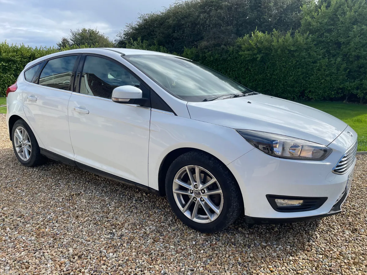 Ford Focus Hatchback, Diesel, 2016, White