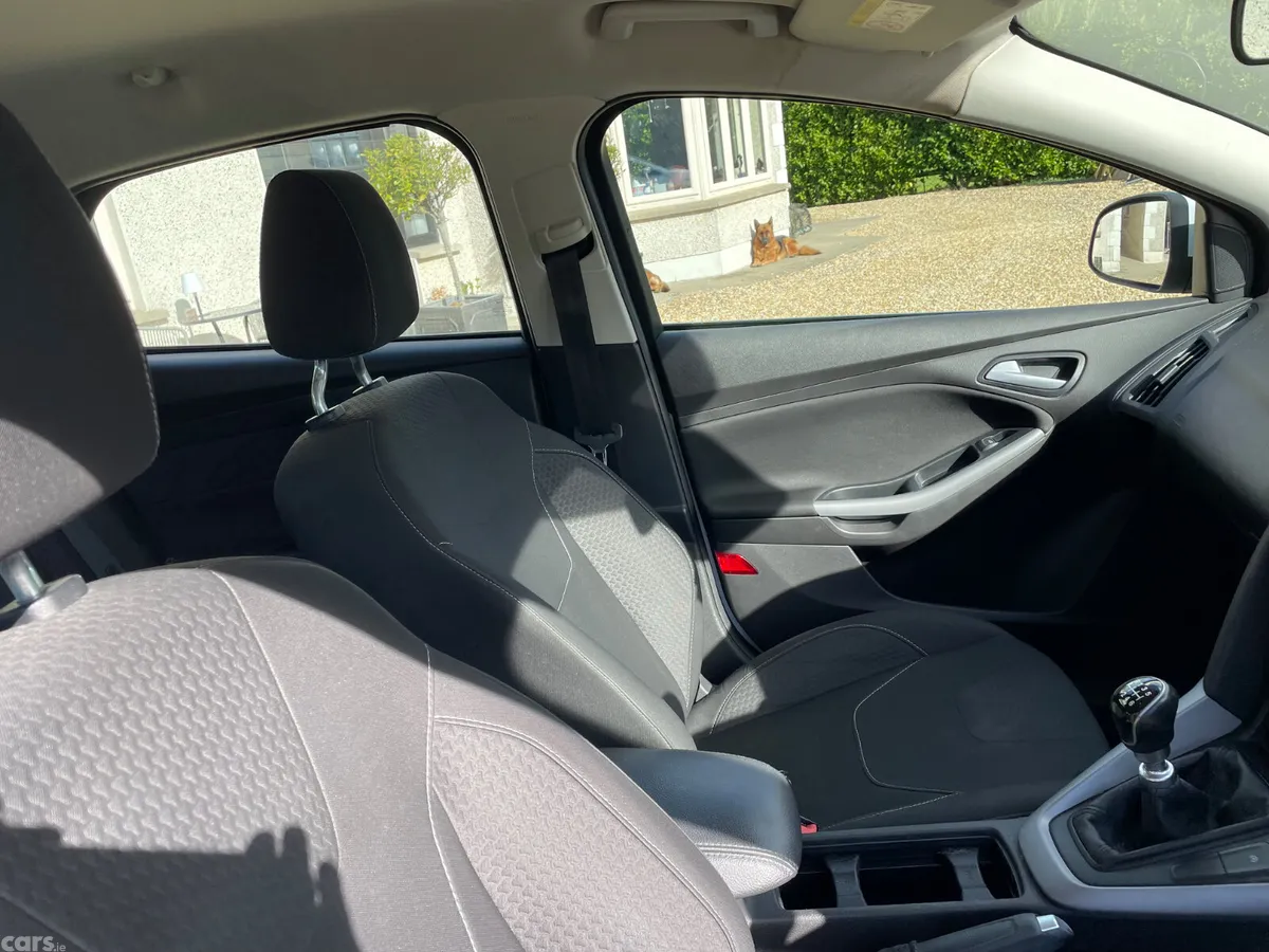 Ford Focus Hatchback, Diesel, 2016, White