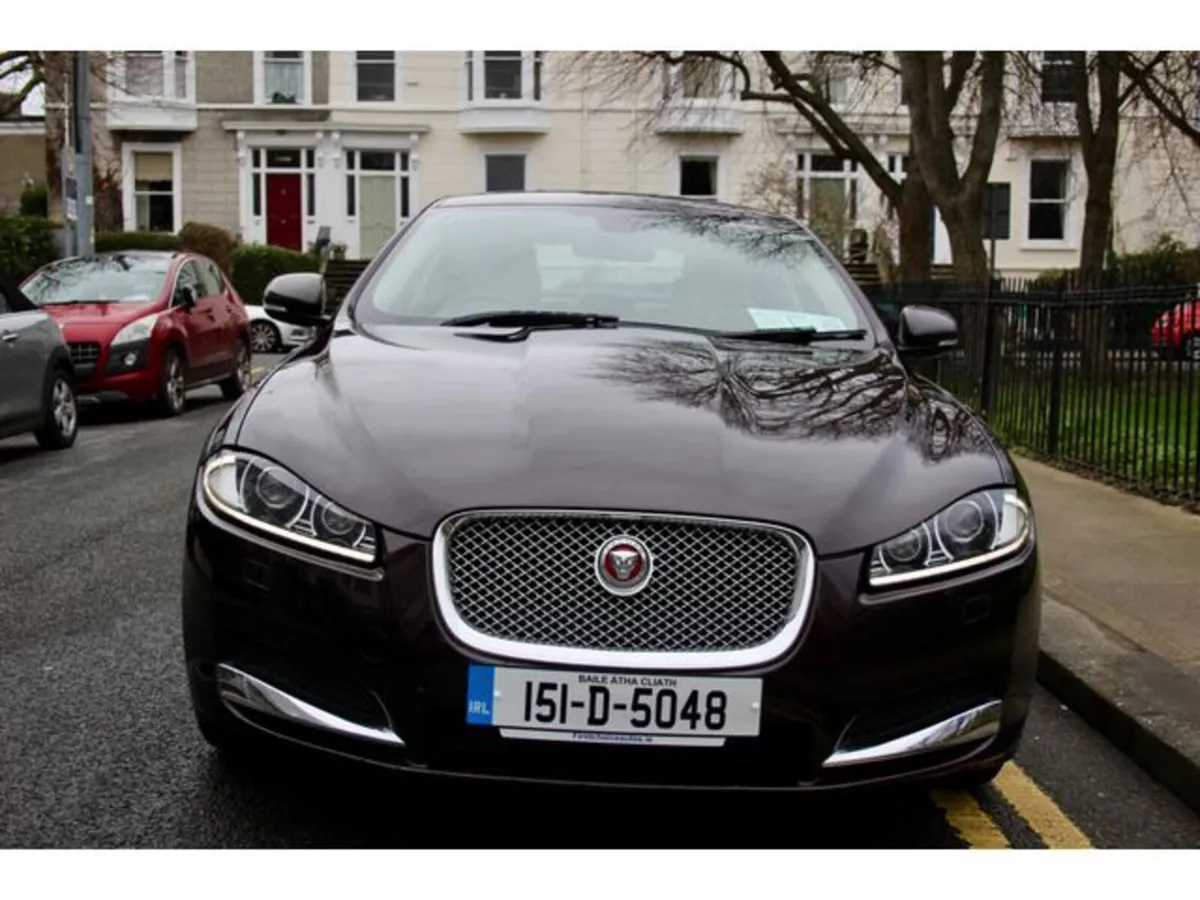 Jaguar XF Saloon, Diesel, 2015, Red