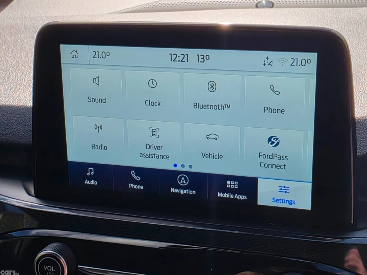 Ford Kuga MPV, Petrol Plug-in Hybrid, 2020, Red