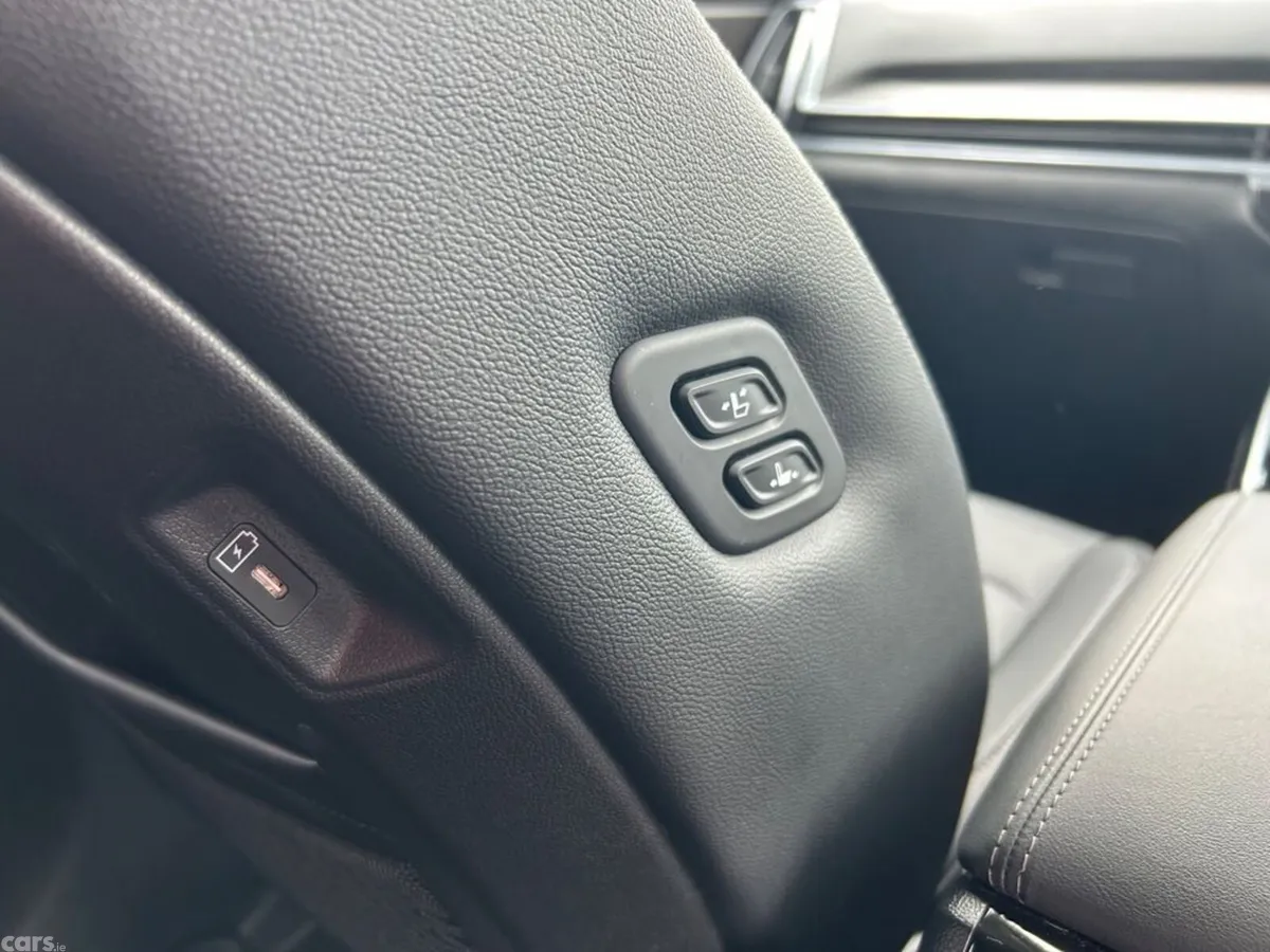 Kia Sorento SUV, Petrol Plug-in Hybrid, 2025, Grey