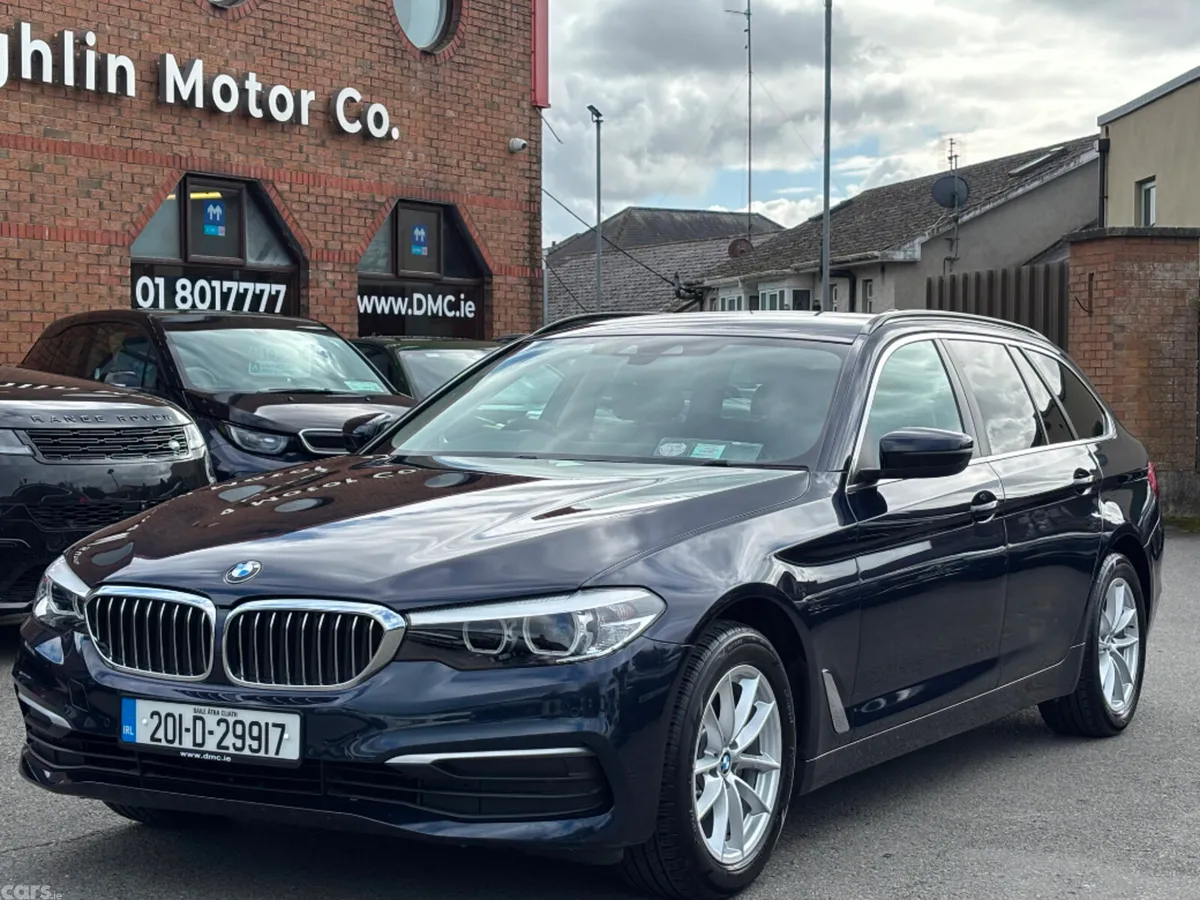 BMW 5-Series Estate, Petrol, 2020, Blue