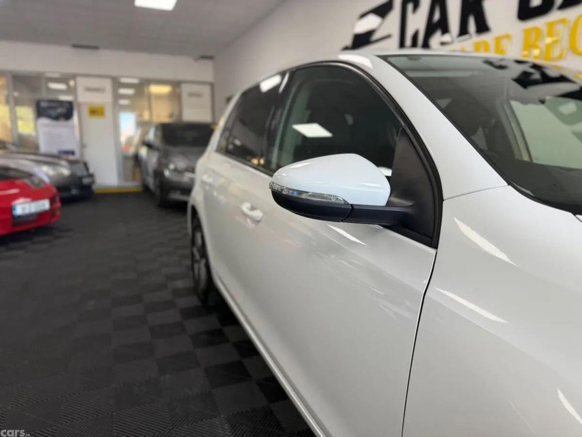 Volkswagen Golf Hatchback, Petrol, 2013, White