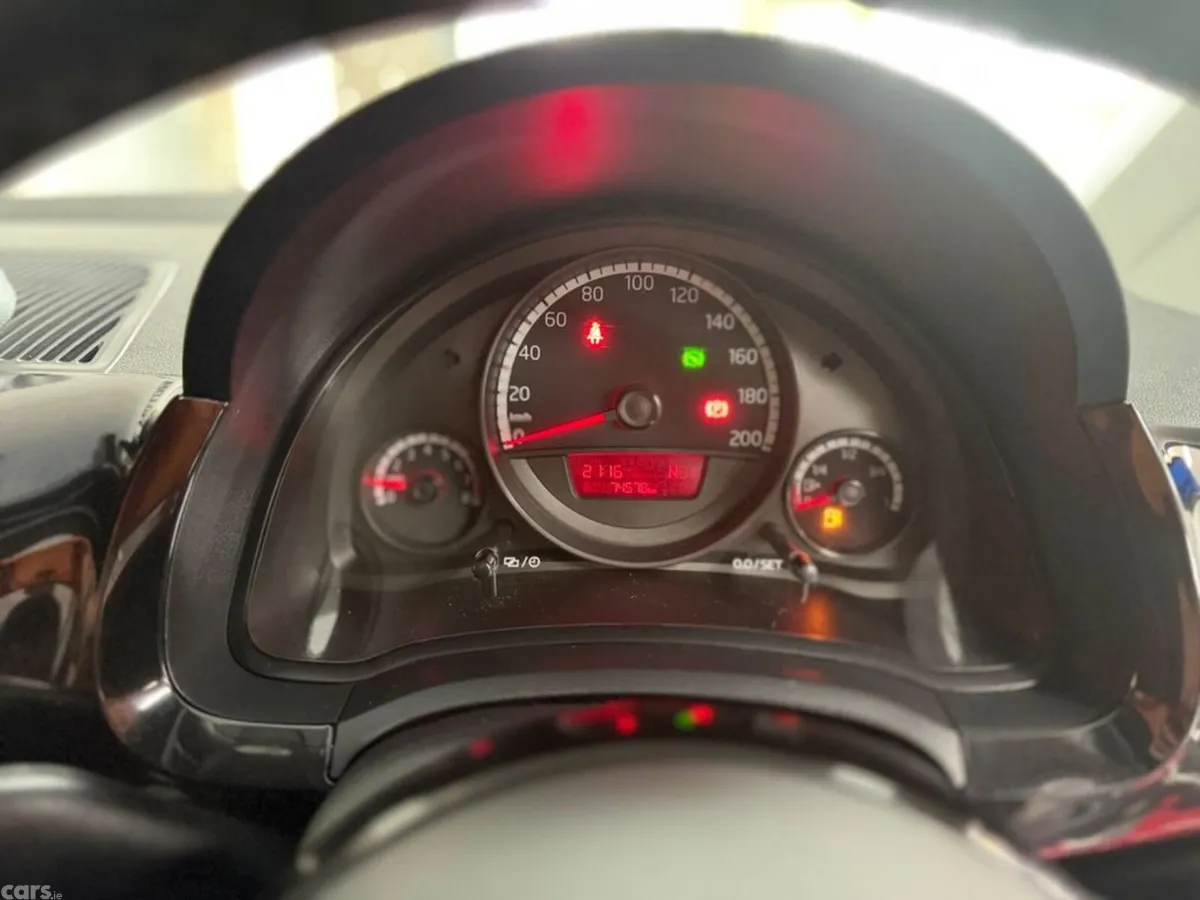 Volkswagen up! Hatchback, Petrol, 2015, Blue