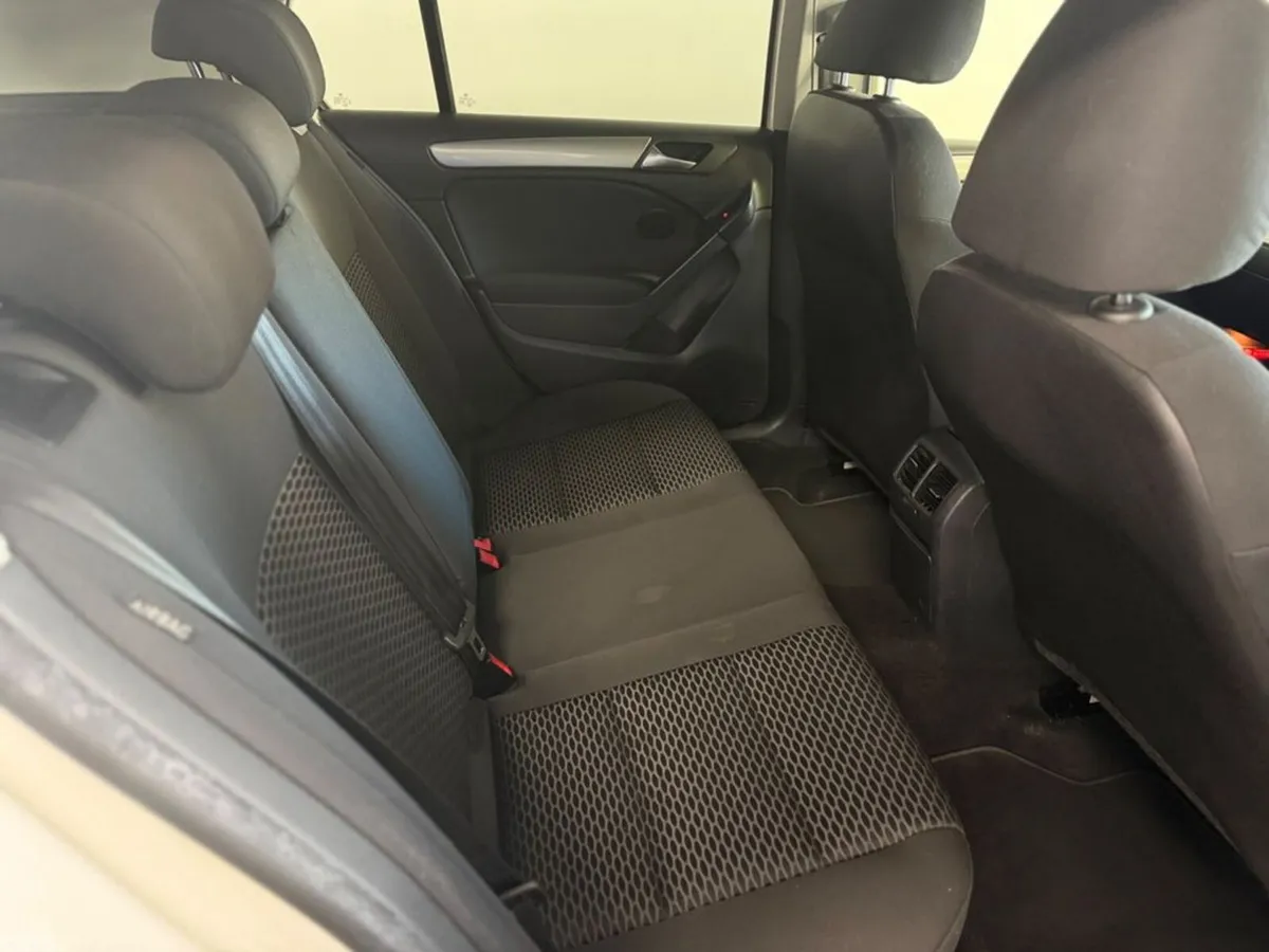 Volkswagen Golf Hatchback, Petrol, 2013, White