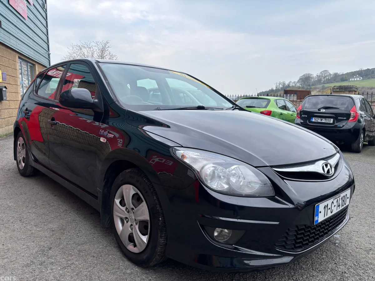 Hyundai i30 Hatchback, Diesel, 2011, Black
