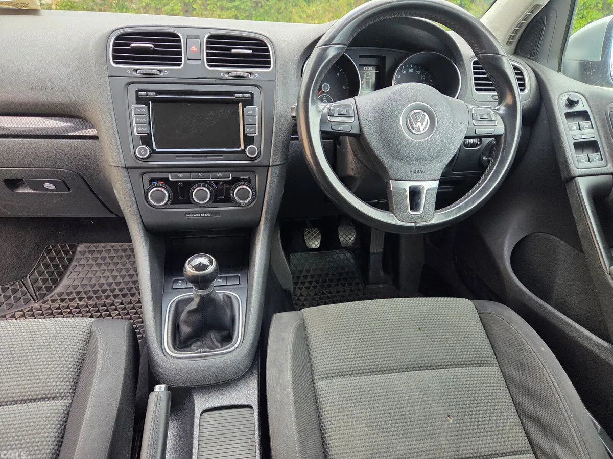 Volkswagen Golf Hatchback, Diesel, 2012, Silver