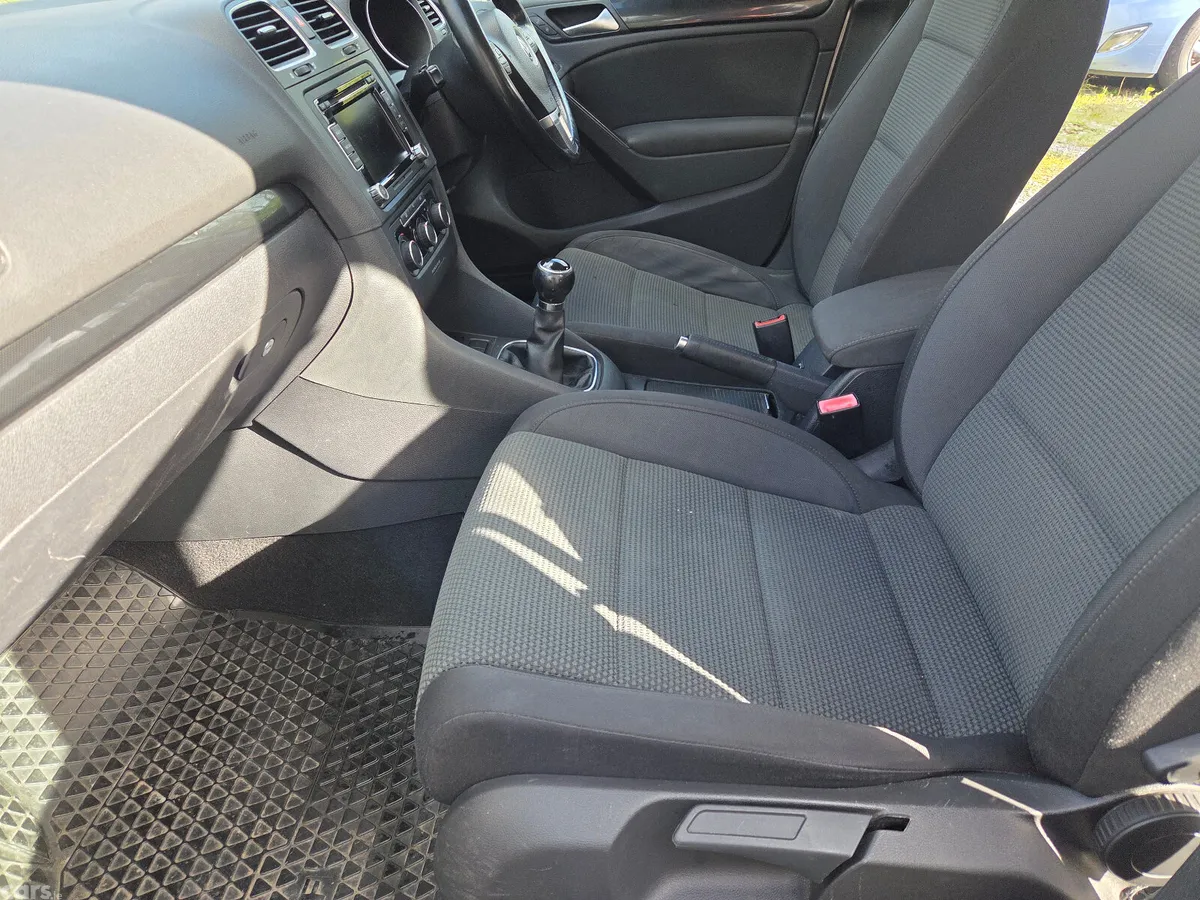Volkswagen Golf Hatchback, Diesel, 2012, Silver