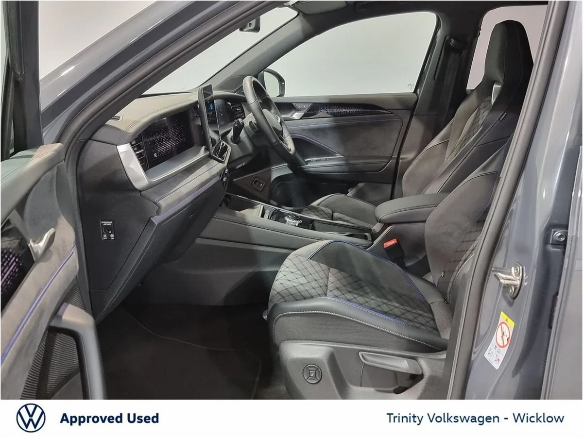 Volkswagen Tayron Estate, Diesel, 2026, Grey
