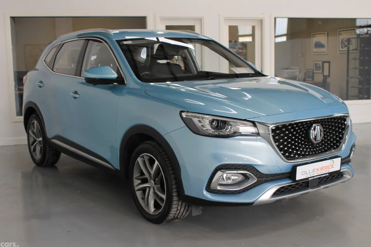 MG HS Hatchback, Petrol Plug-in Hybrid, 2021, Blue
