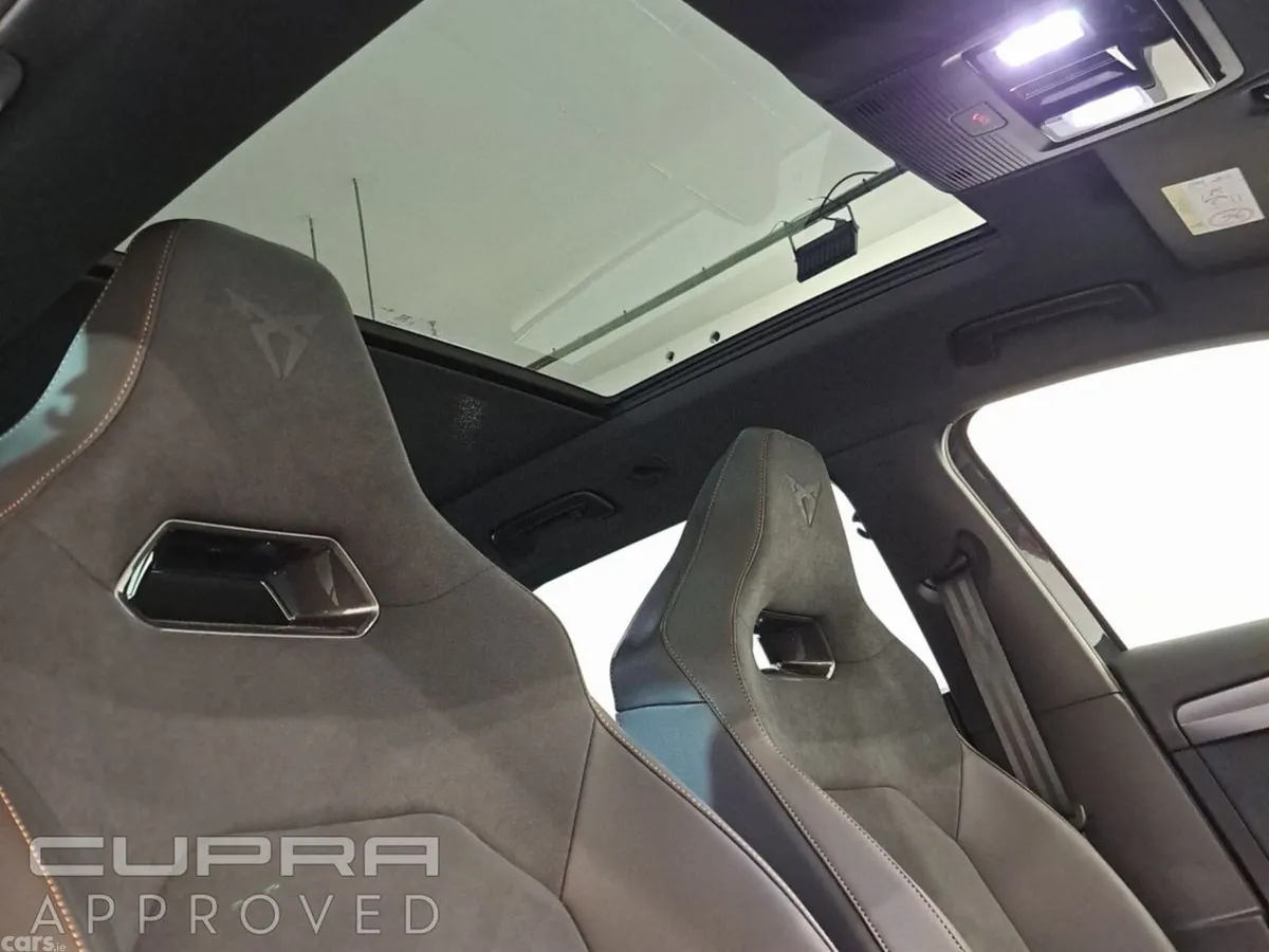 Cupra Leon Estate, Diesel, 2026, Blue