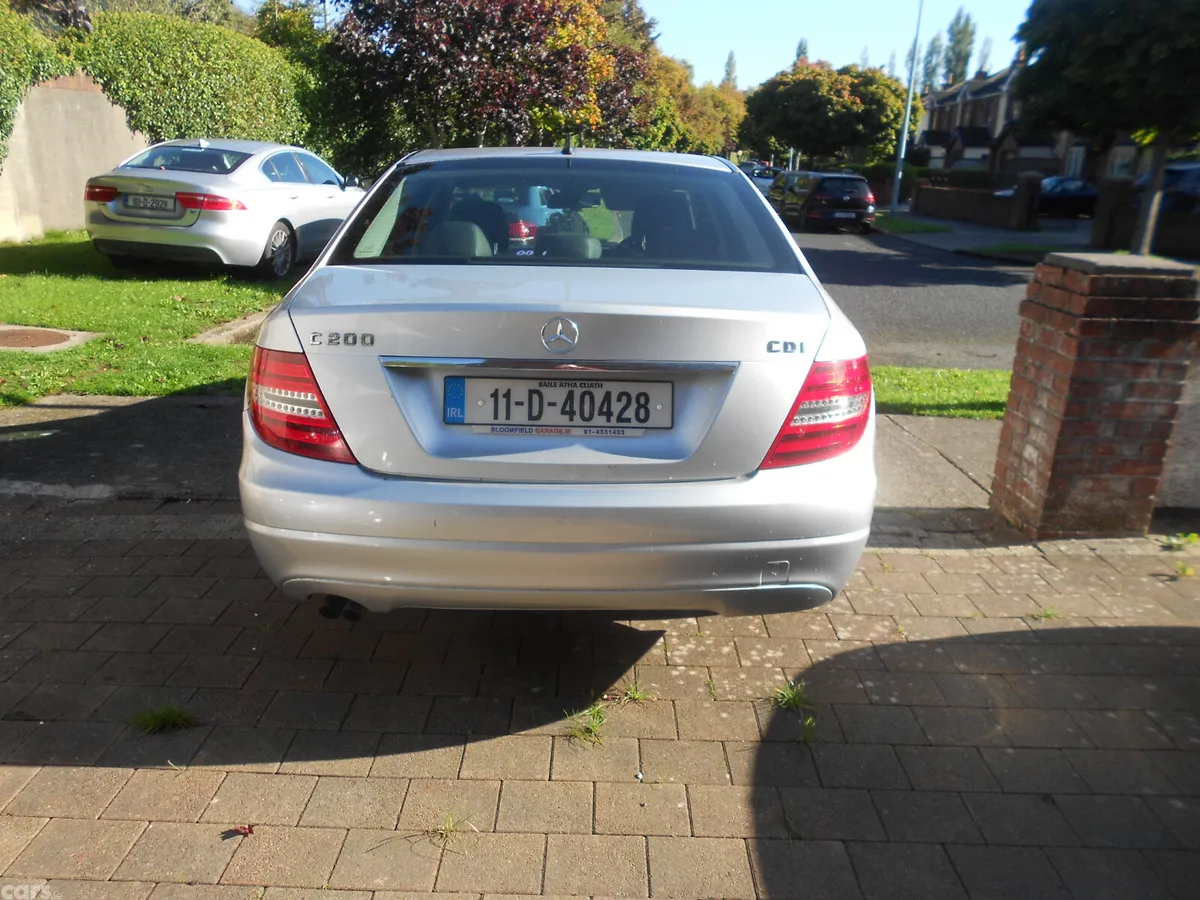 Mercedes-Benz C-Class Saloon, Diesel, 2011, Silver