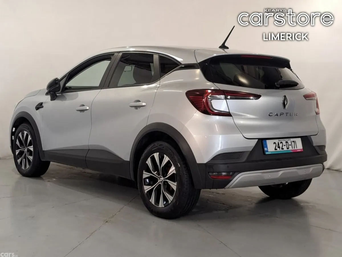Renault Captur Hatchback, Petrol, 2024, Grey