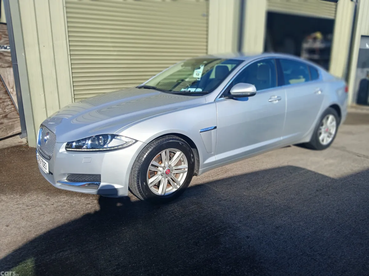 Jaguar XF Saloon, Diesel, 2015, Silver