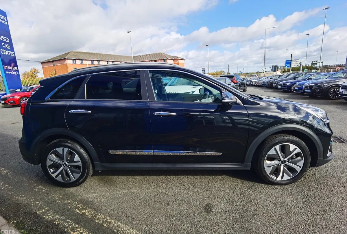 Kia Niro SUV, Electric, 2022, Black