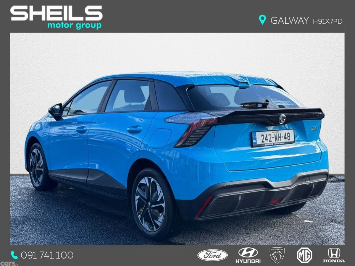 MG MG4 Hatchback, Electric, 2024, Blue