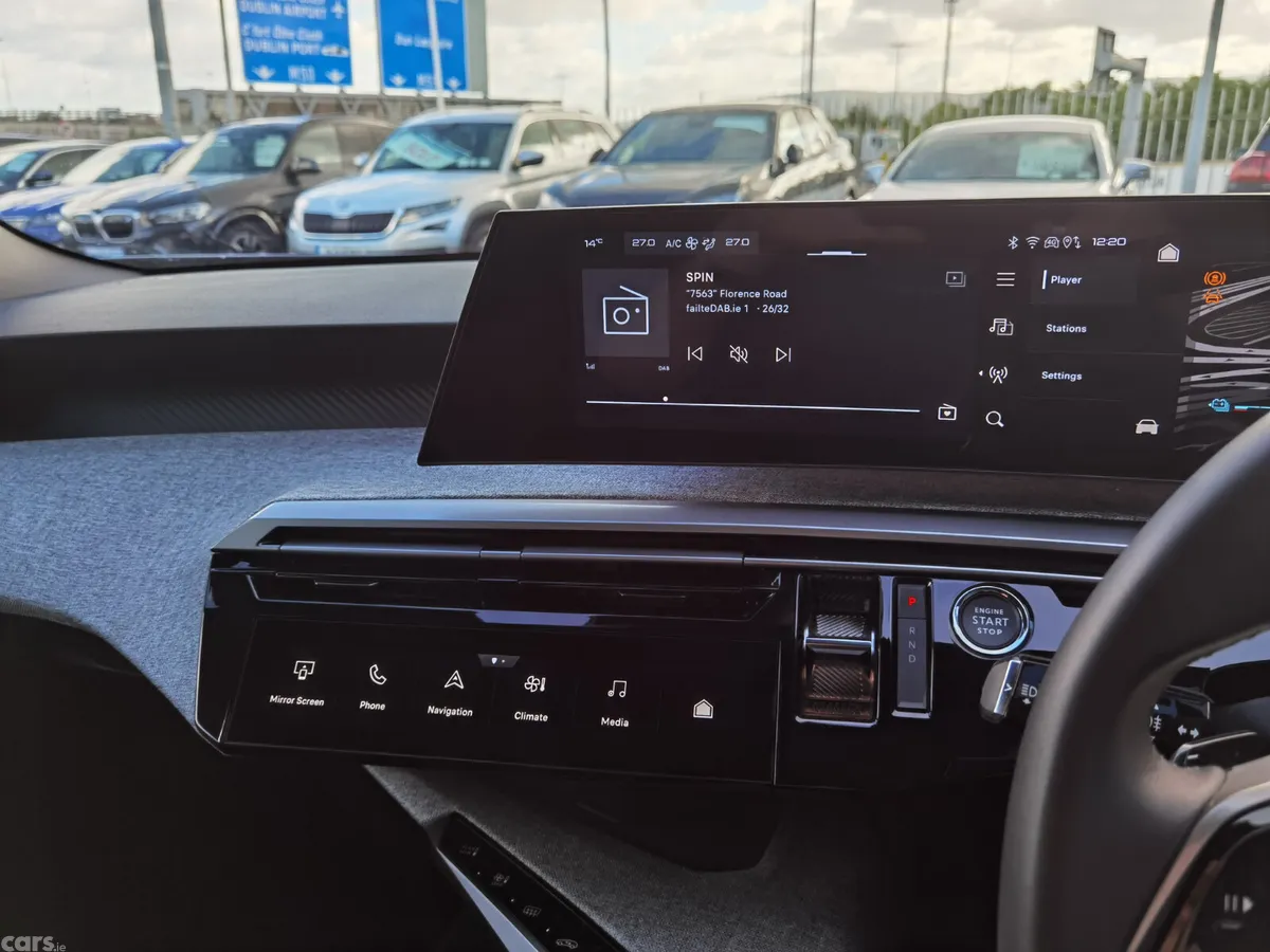 Peugeot 5008 SUV, Electric, 2025, Grey