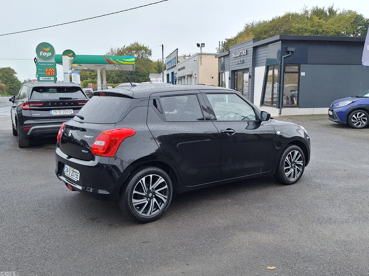 Suzuki Swift Hatchback, Petrol, 2024, Black