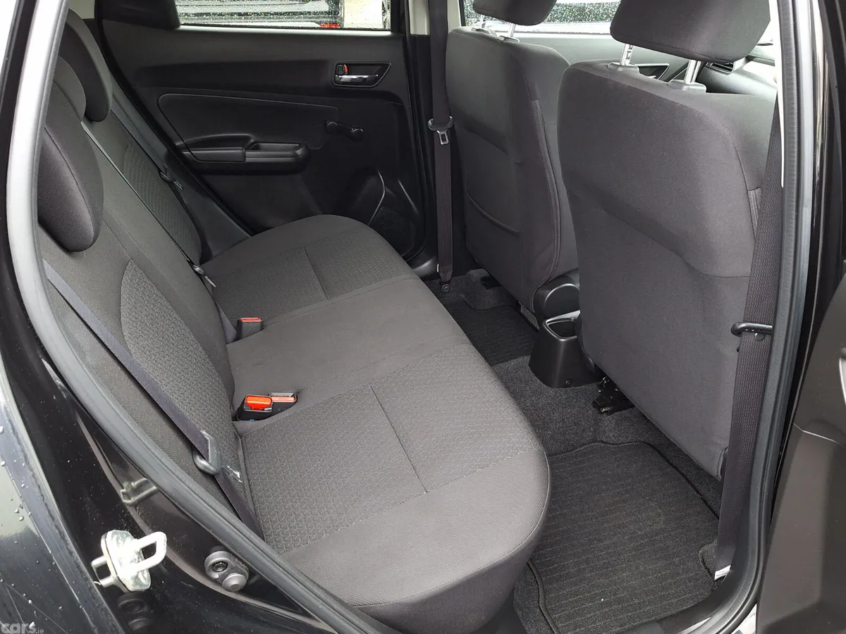 Suzuki Swift Hatchback, Petrol, 2024, Black