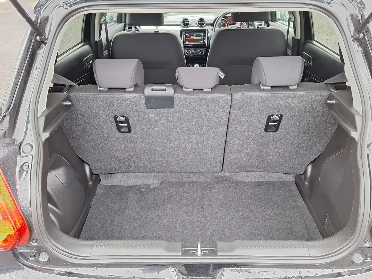 Suzuki Swift Hatchback, Petrol, 2024, Black