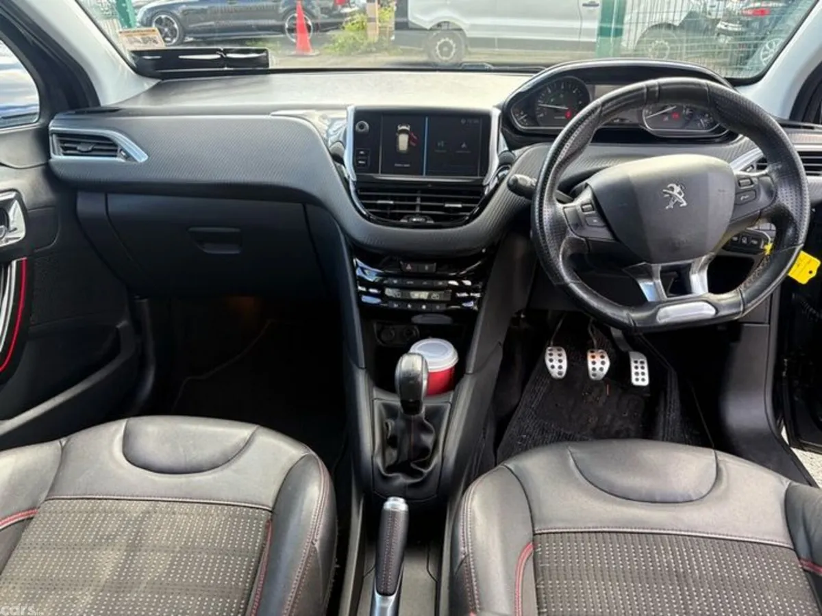 Peugeot 208 Hatchback, Diesel, 2018, Black