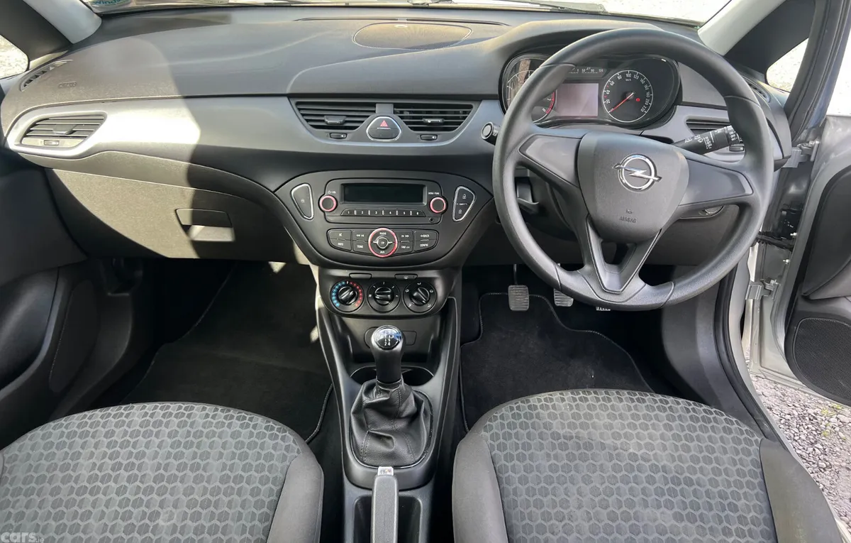 Opel Corsa Hatchback, Petrol, 2018, Grey