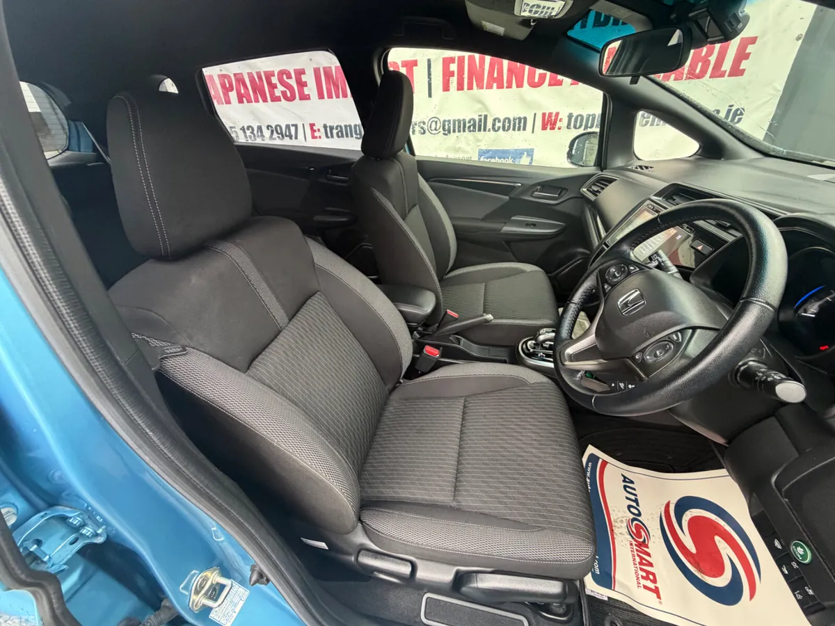 Honda Fit Hatchback, Petrol Hybrid, 2017, Blue