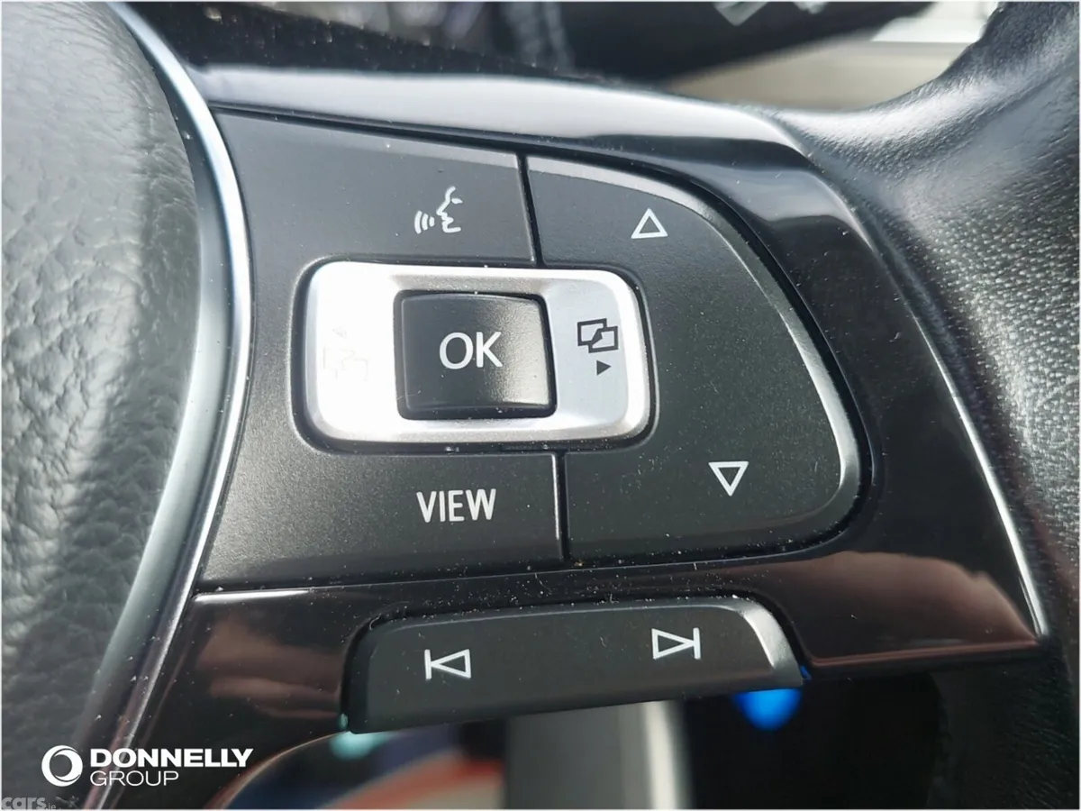 Volkswagen T-Roc Hatchback, Diesel, 2019, Grey