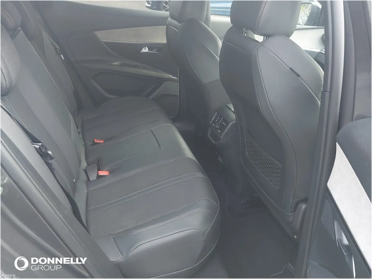Peugeot 3008 Estate, Petrol Hybrid, 2023, Grey