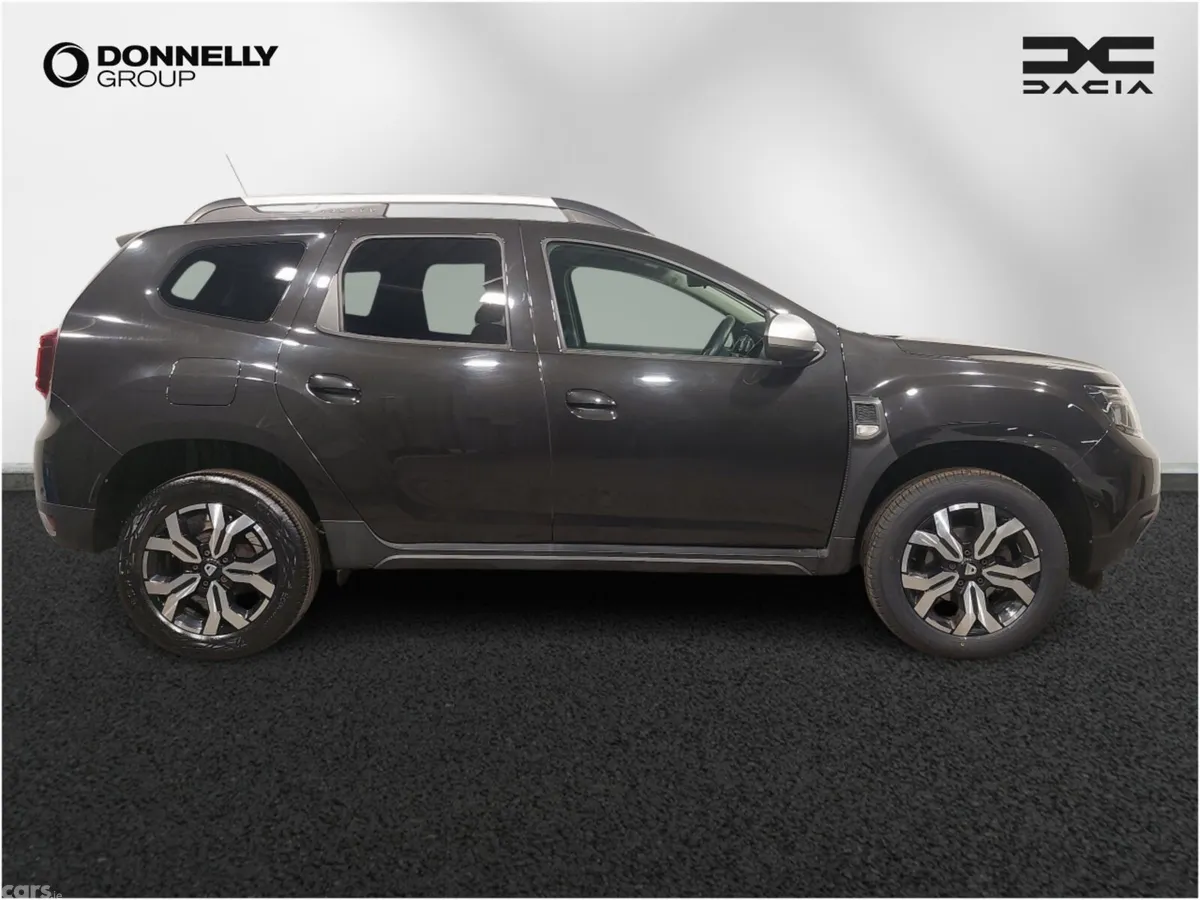 Dacia Duster Estate, Petrol, 2022, Black
