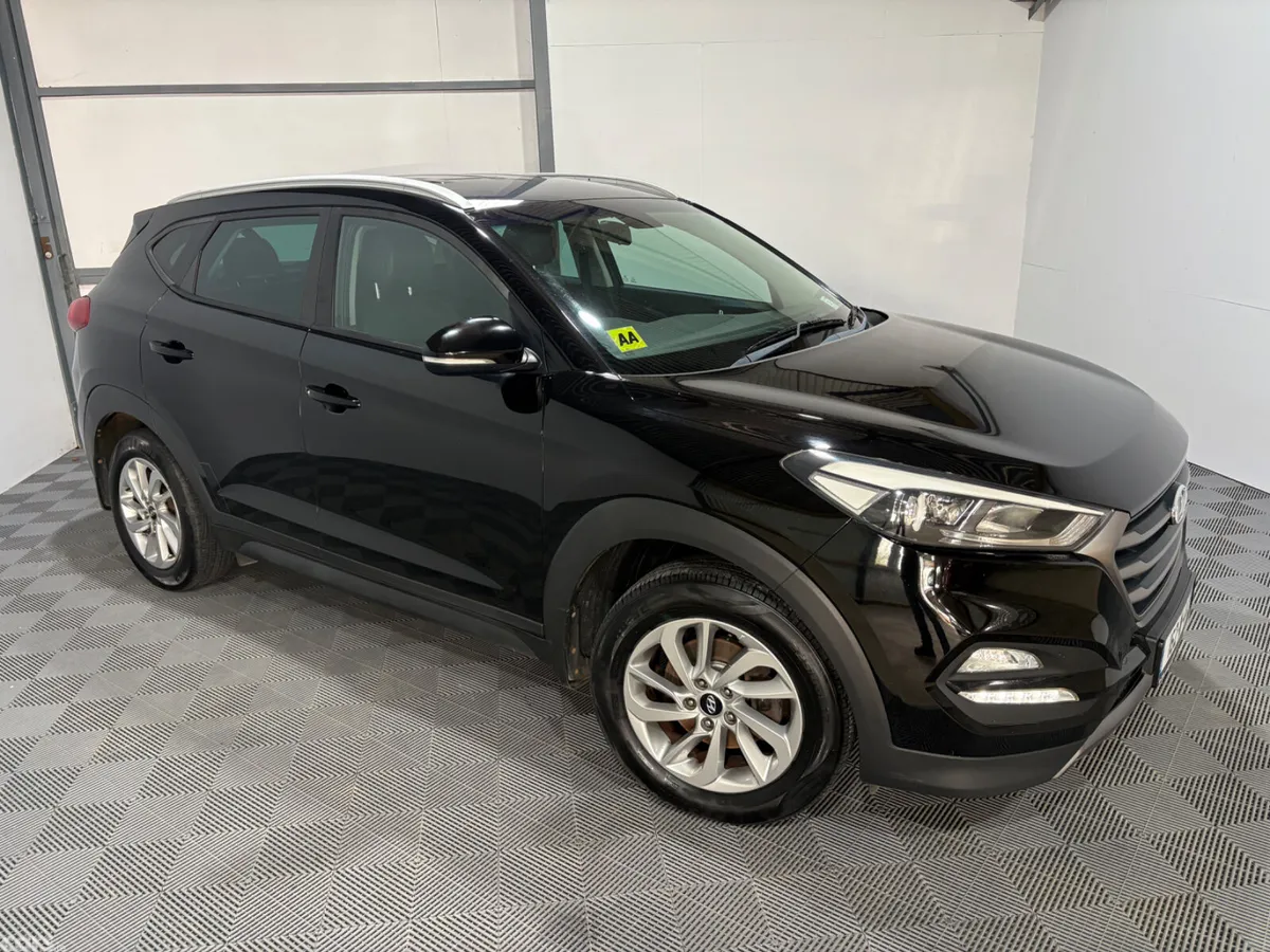 Hyundai Tucson SUV, Diesel, 2016, Black