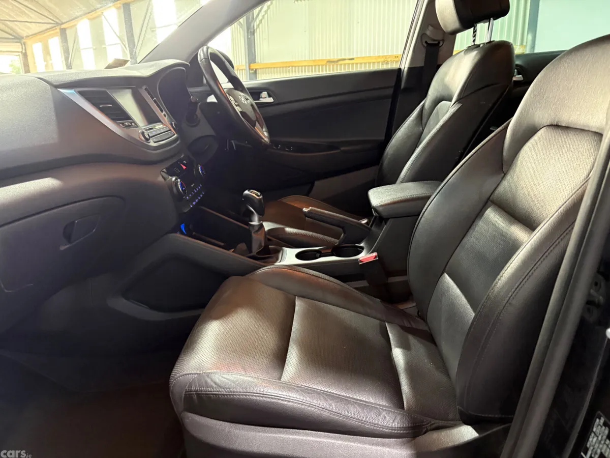 Hyundai Tucson SUV, Diesel, 2016, Black