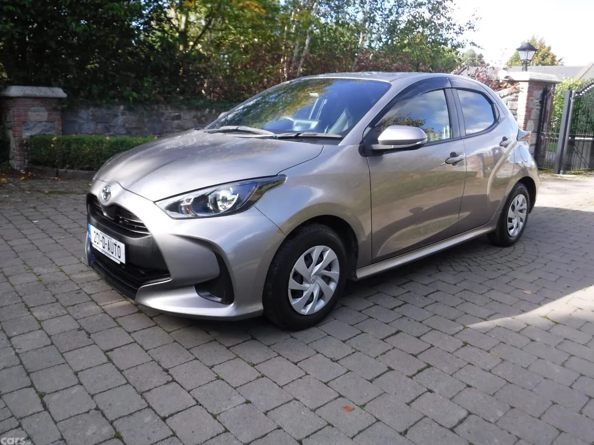 Toyota Yaris Hatchback, Petrol, 2020, Grey