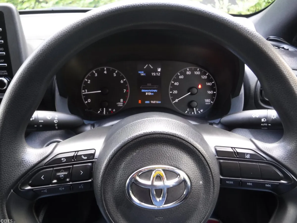 Toyota Yaris Hatchback, Petrol, 2020, Grey