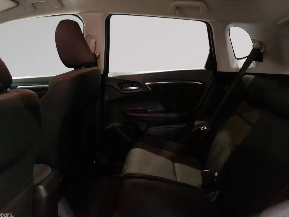 Honda Fit Hatchback, Petrol Hybrid, 2019, Silver