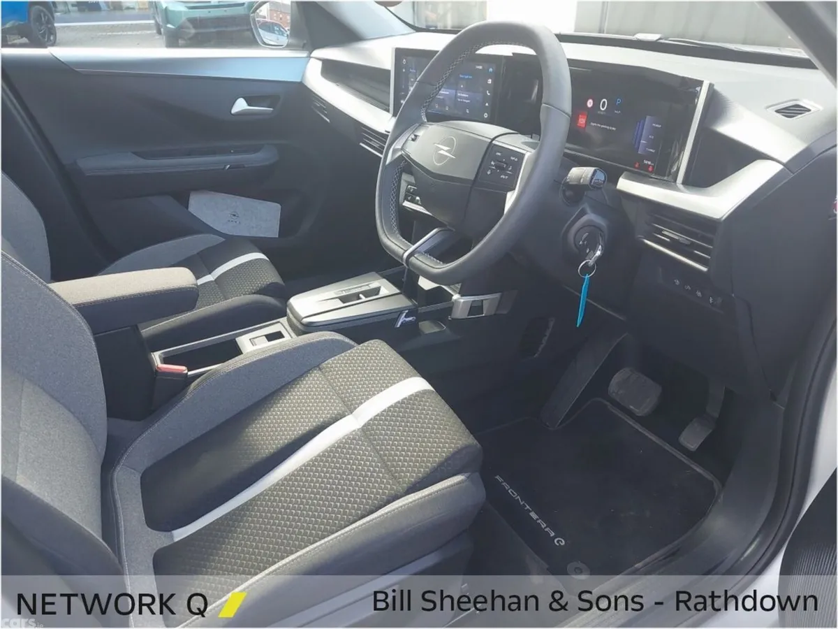 Opel Frontera SUV, Electric, 2026, Grey