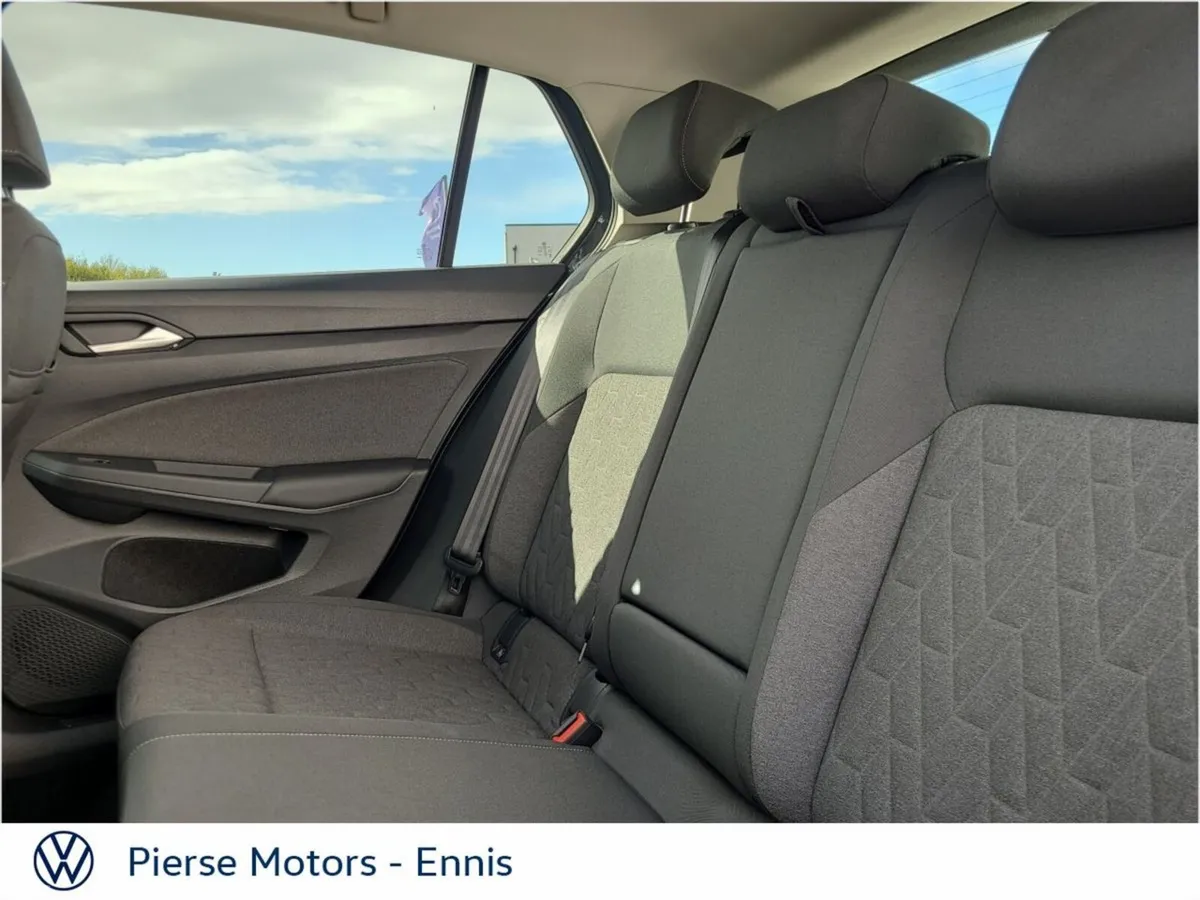 Volkswagen Golf Estate, Petrol, 2026, Grey