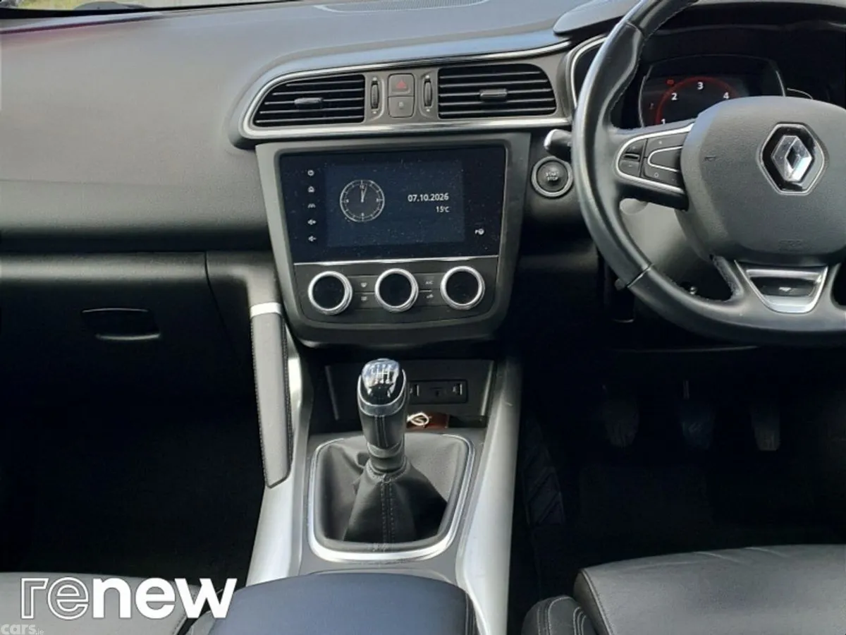 Renault Kadjar SUV, Diesel, 2019, Red