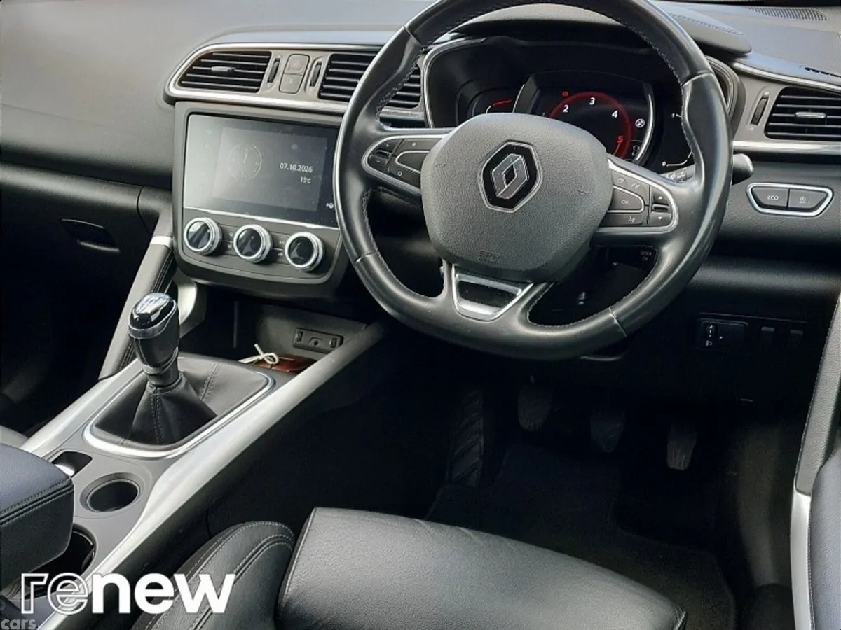 Renault Kadjar SUV, Diesel, 2019, Red