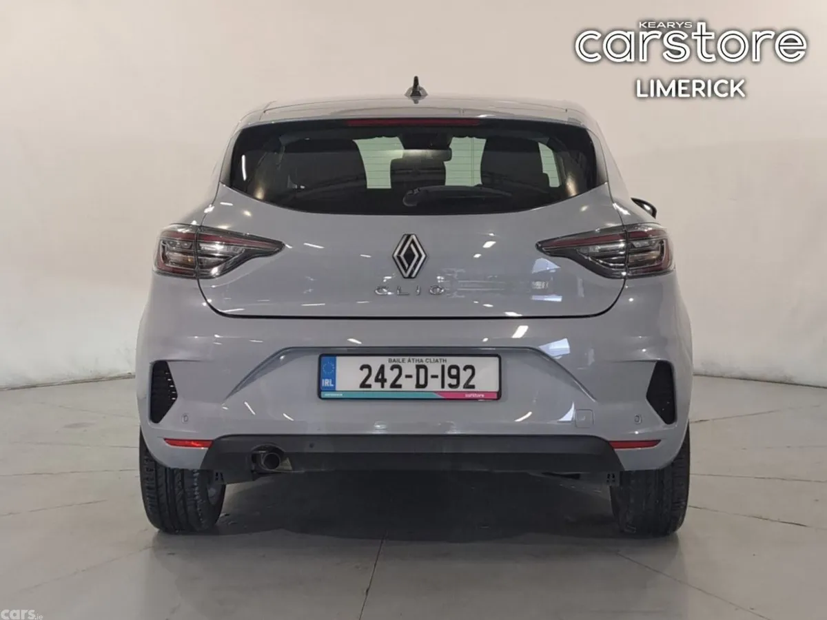 Renault Clio Hatchback, Petrol, 2024, Grey