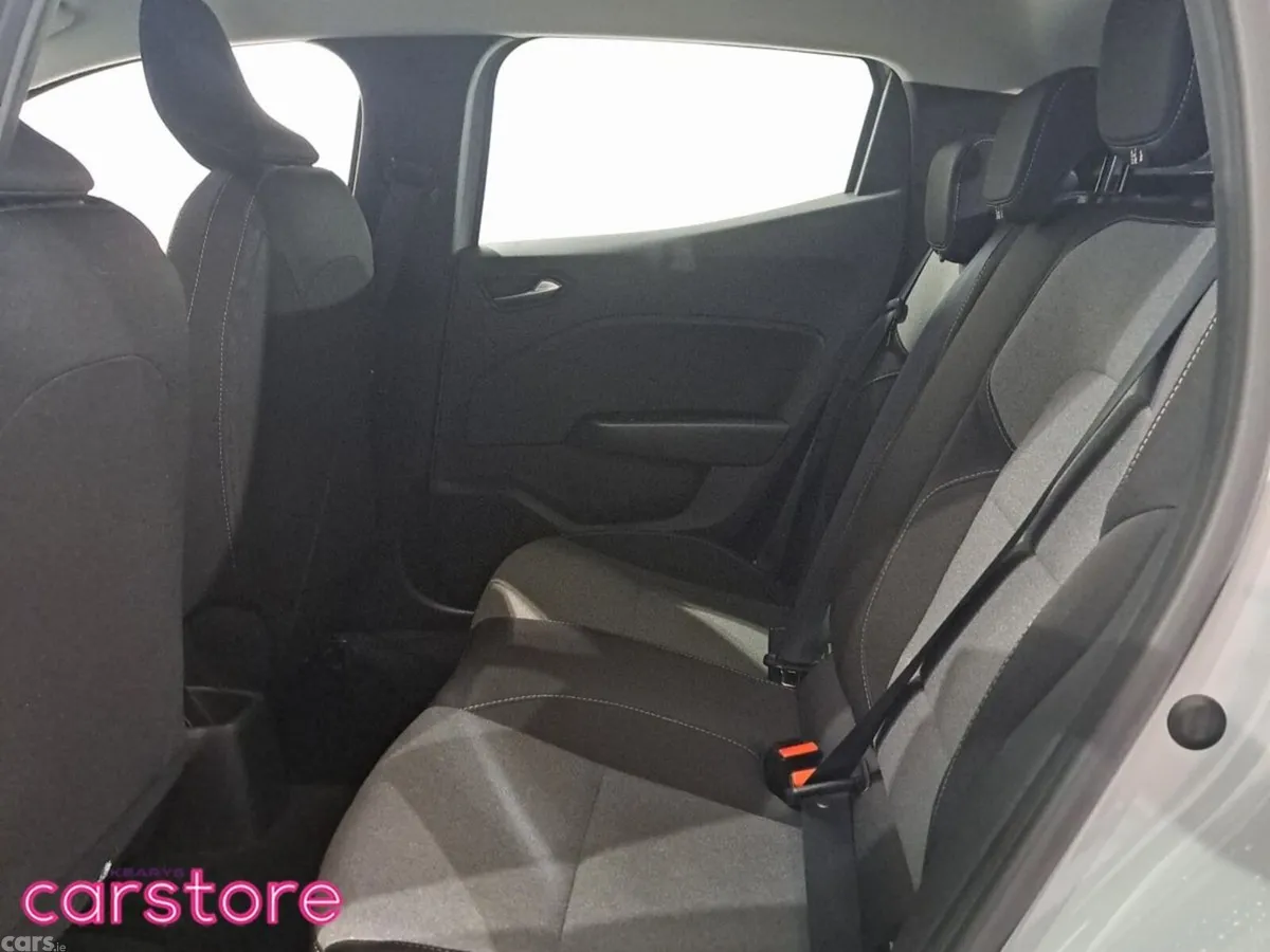 Renault Clio Hatchback, Petrol, 2024, Grey