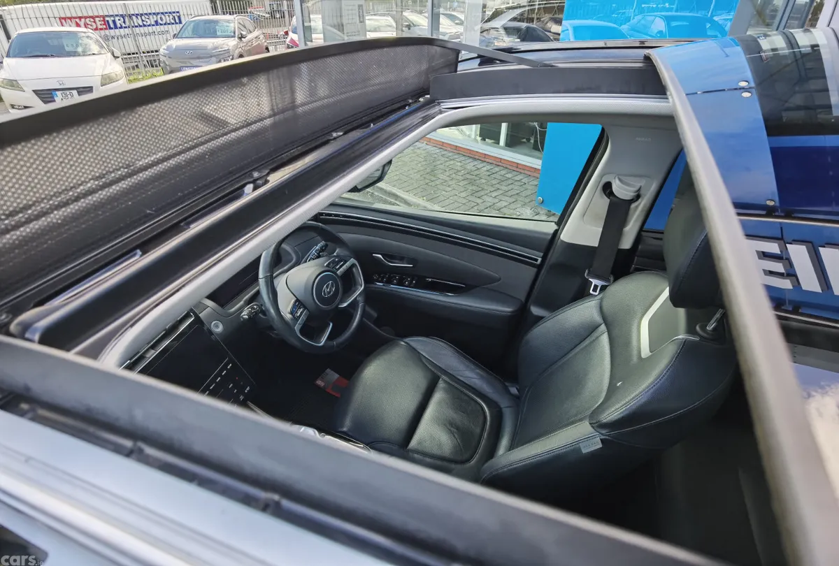 Hyundai Tucson SUV, Petrol Plug-in Hybrid, 2023, Blue