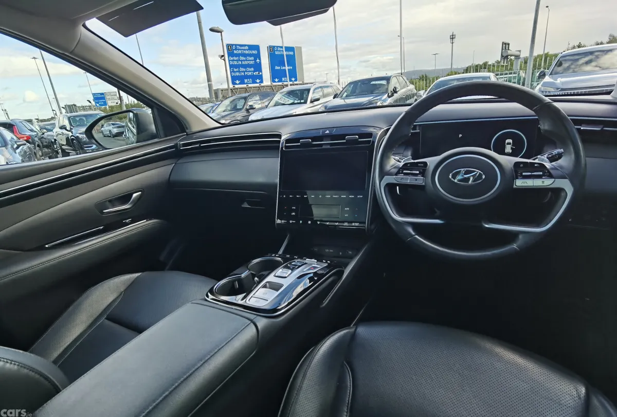 Hyundai Tucson SUV, Petrol Plug-in Hybrid, 2023, Blue