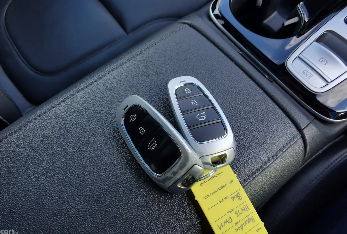 Hyundai Tucson SUV, Petrol Plug-in Hybrid, 2023, Blue