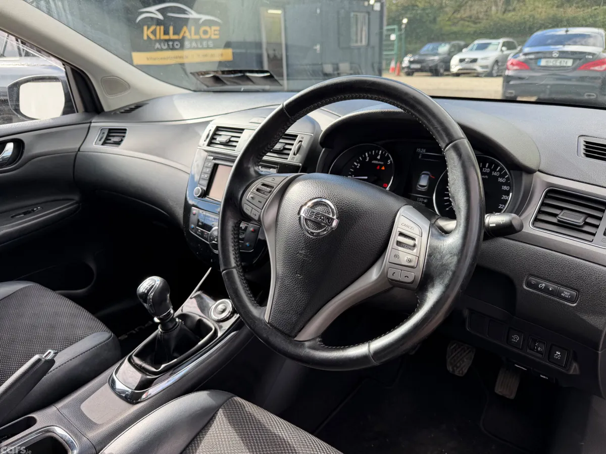Nissan Pulsar Hatchback, Petrol, 2018, Blue
