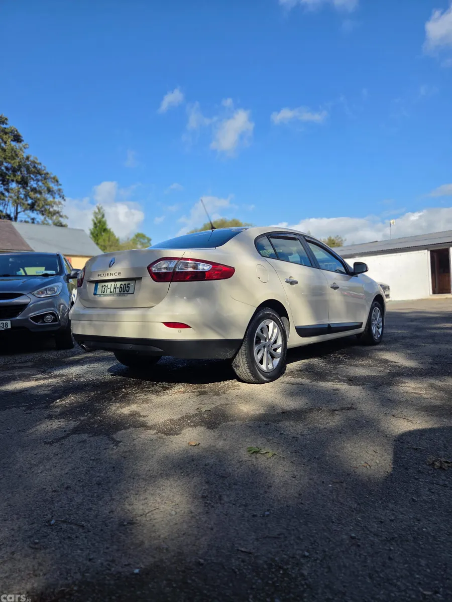 Renault Fluence Saloon, Diesel, 2013, Yellow