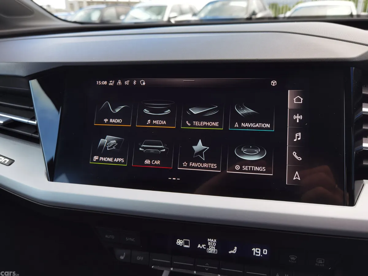 Audi Q4 e-tron SUV, Electric, 2023, Grey