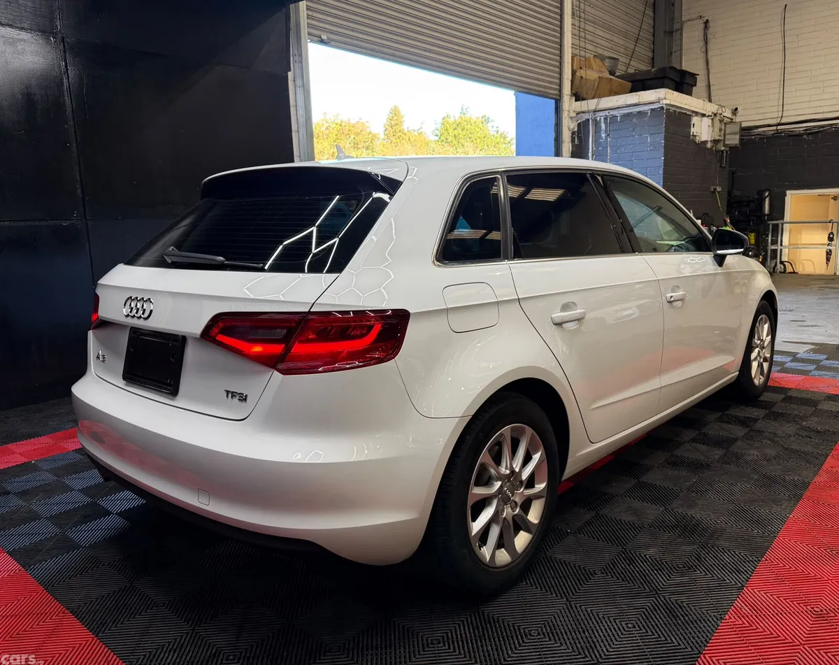 Audi A3 Hatchback, Petrol, 2015, White